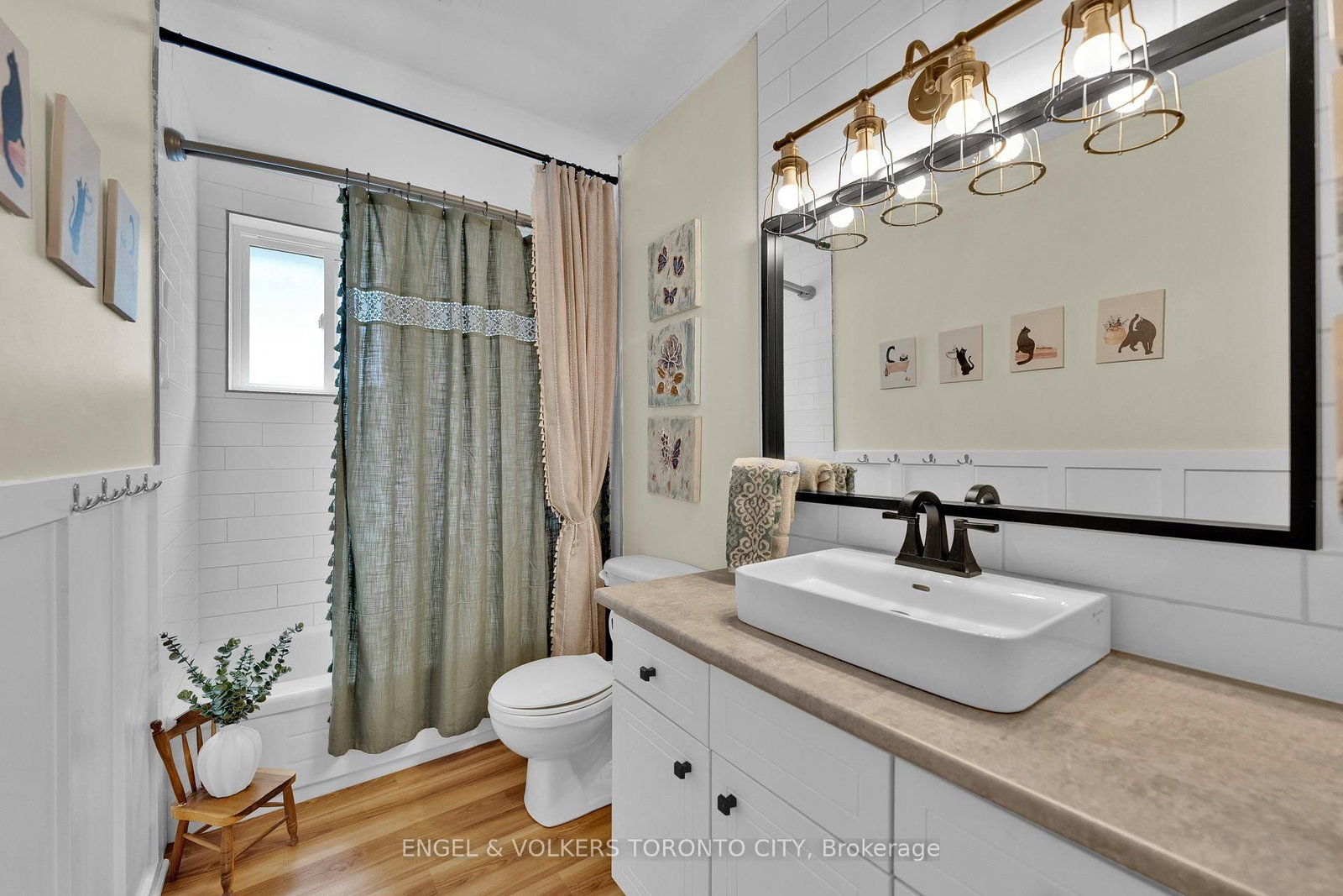 786 Hunters Gate Crescent • Woodstock, ON photo 29