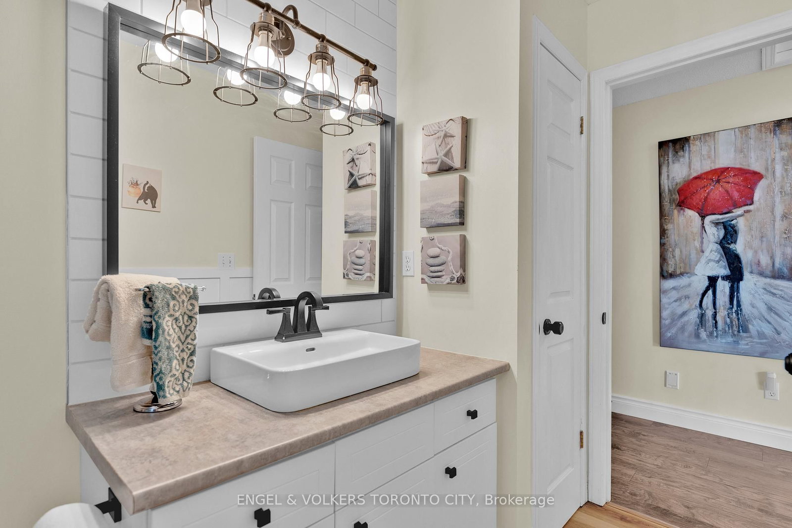 786 Hunters Gate Crescent • Woodstock, ON photo 31