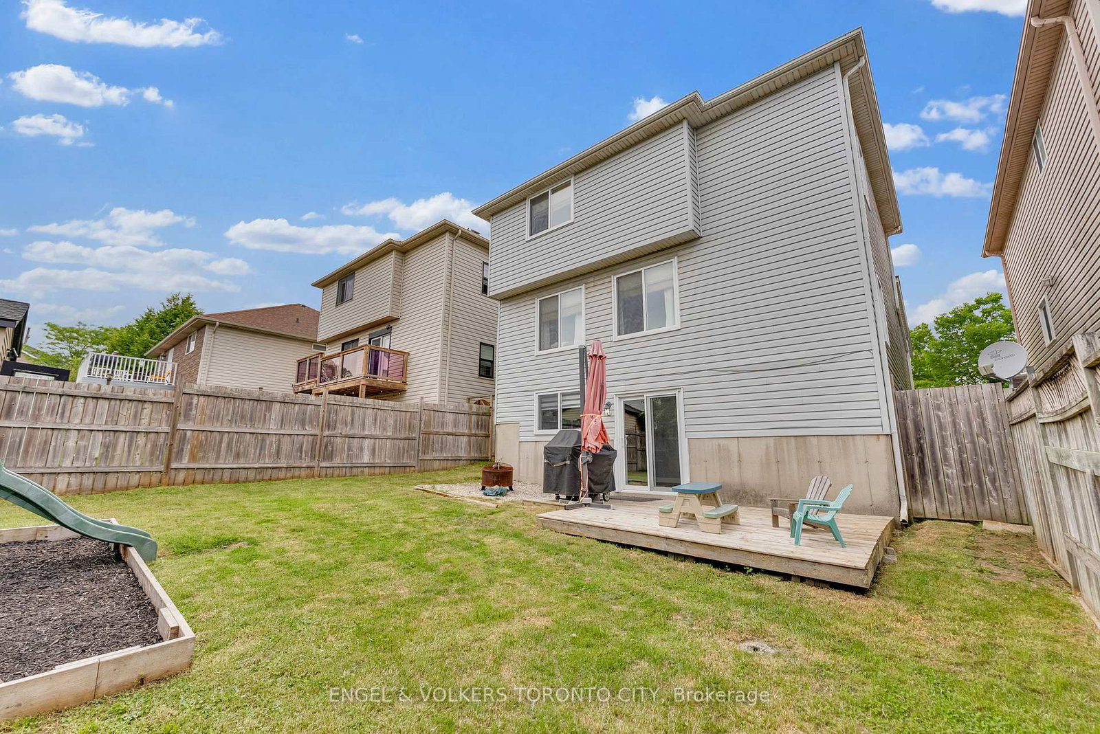 786 Hunters Gate Crescent • Woodstock, ON photo 43