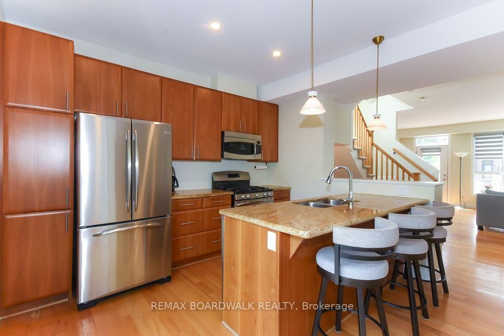 51 Drouin Avenue • Ottawa, ON photo 13
