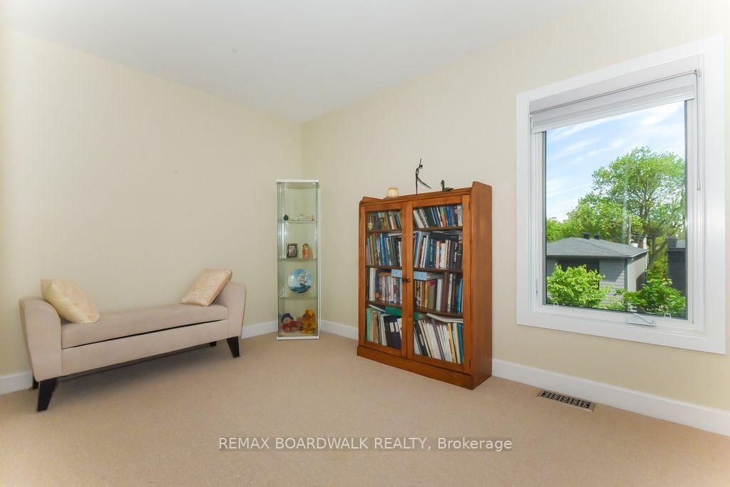 51 Drouin Avenue • Ottawa, ON photo 33
