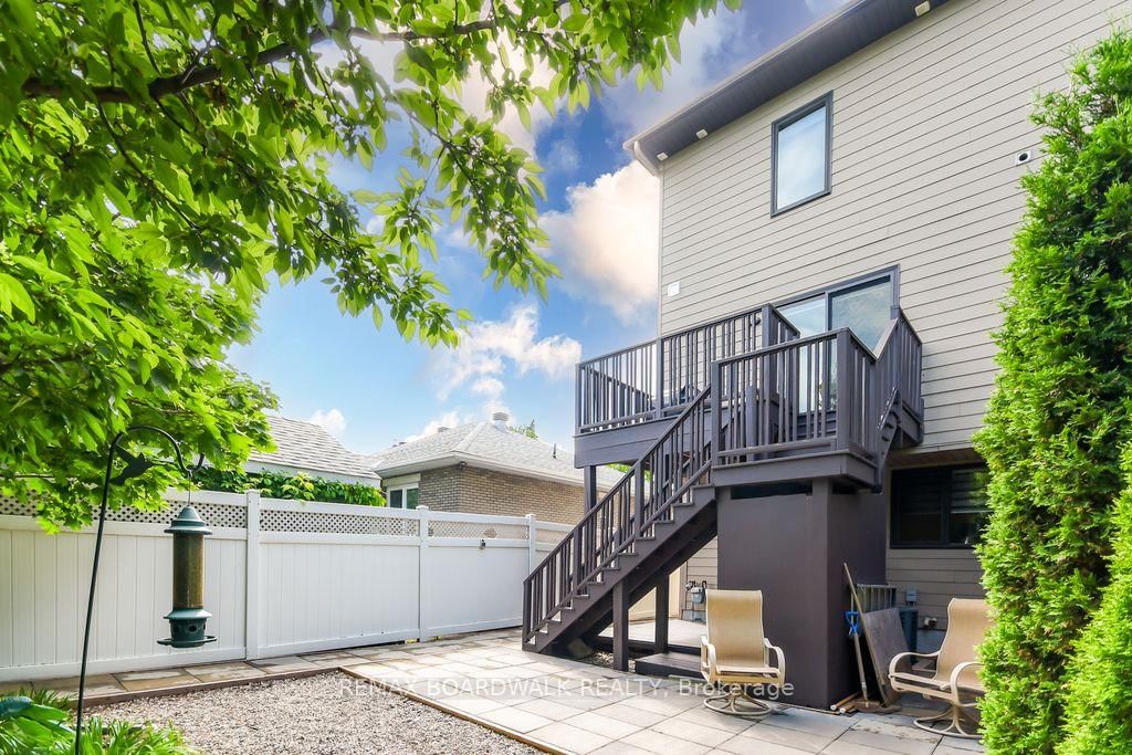51 Drouin Avenue • Ottawa, ON photo 39
