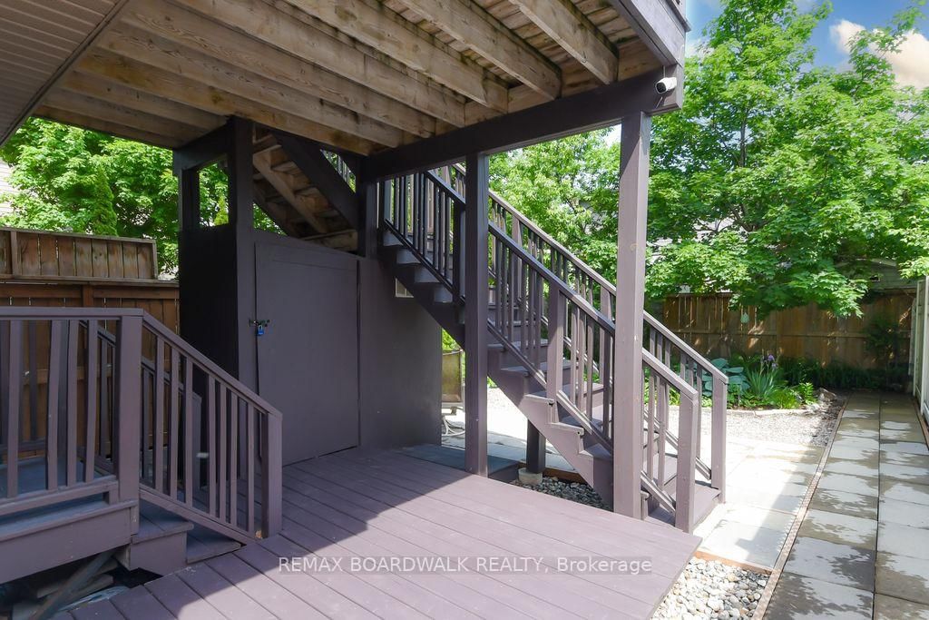 51 Drouin Avenue • Ottawa, ON photo 7