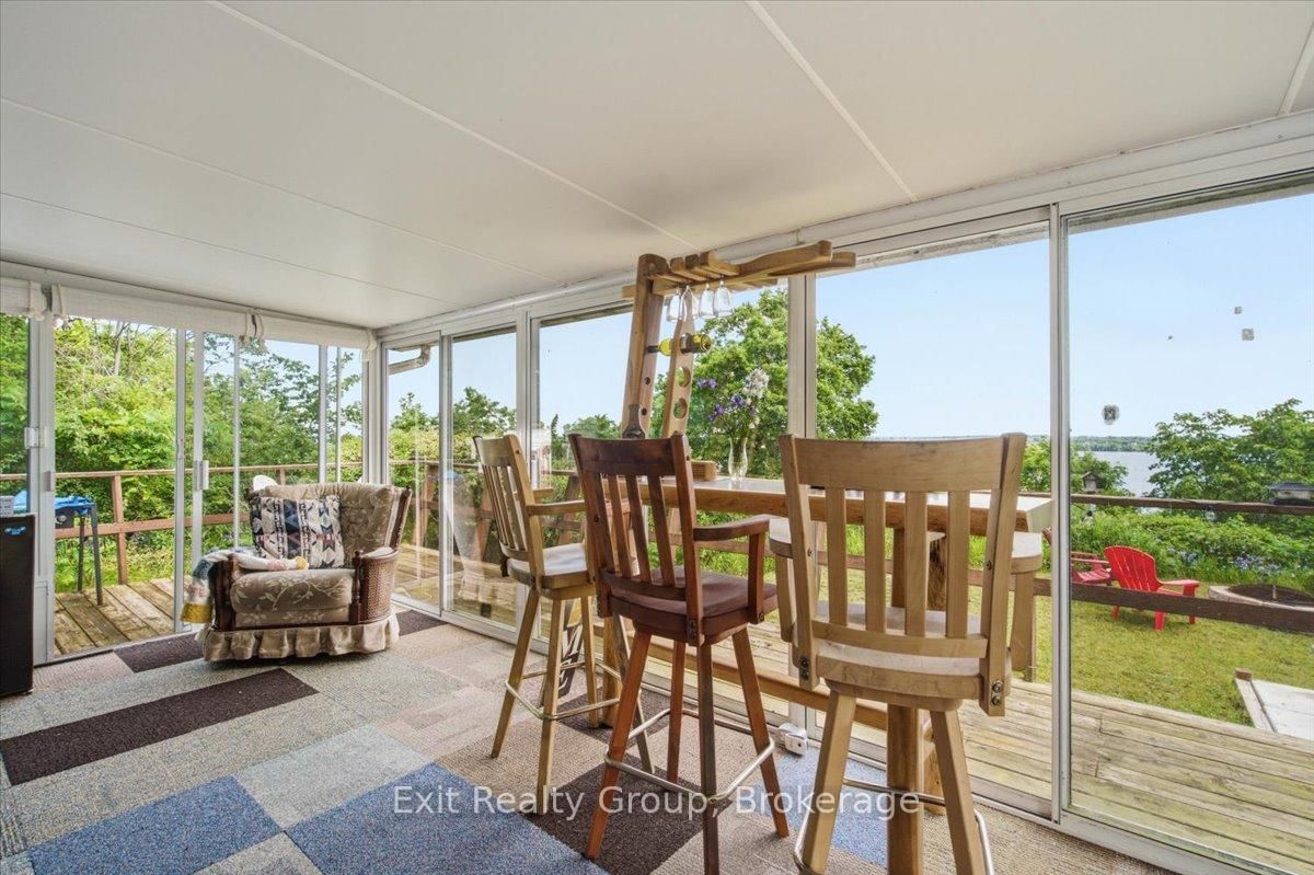 1154 County Rd 14 • Prince Edward County, ON photo 11