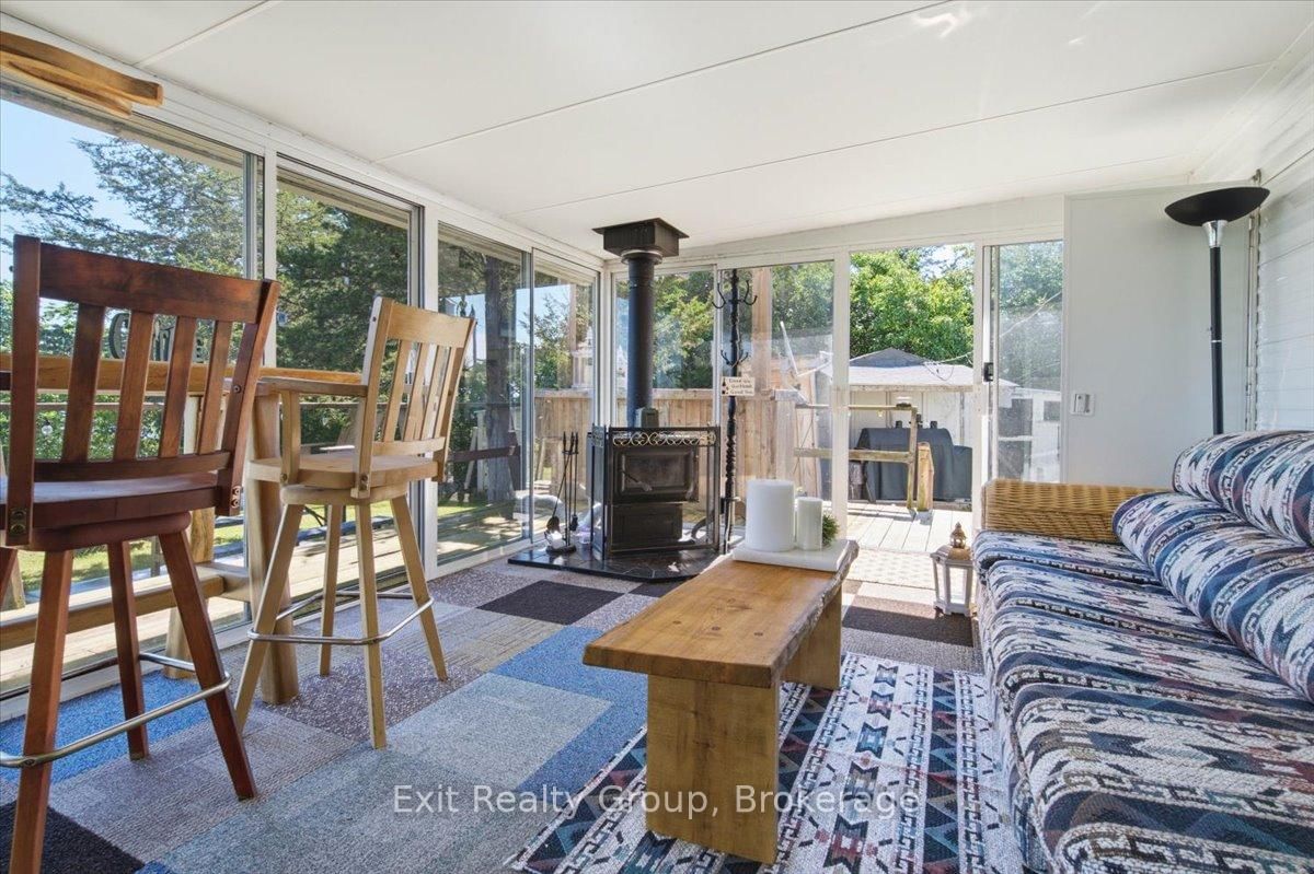 1154 County Rd 14 • Prince Edward County, ON photo 12
