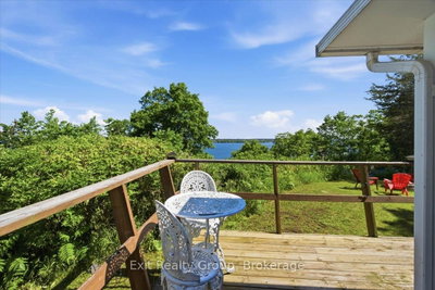 1154 County Rd 14 • Prince Edward County, ON photo 4