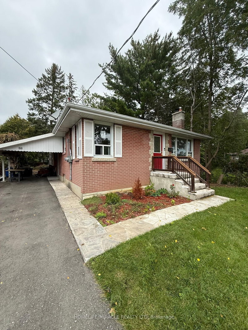 88 Crestview Avenue