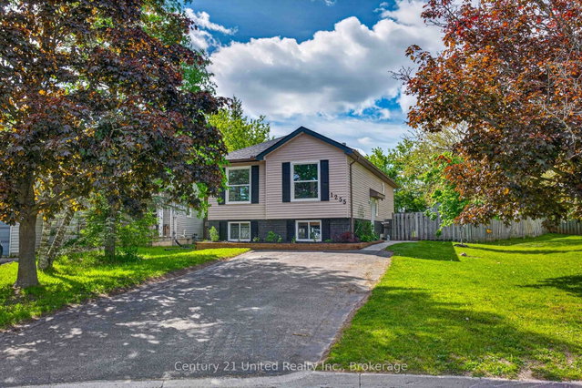 1255 Huntington Circle