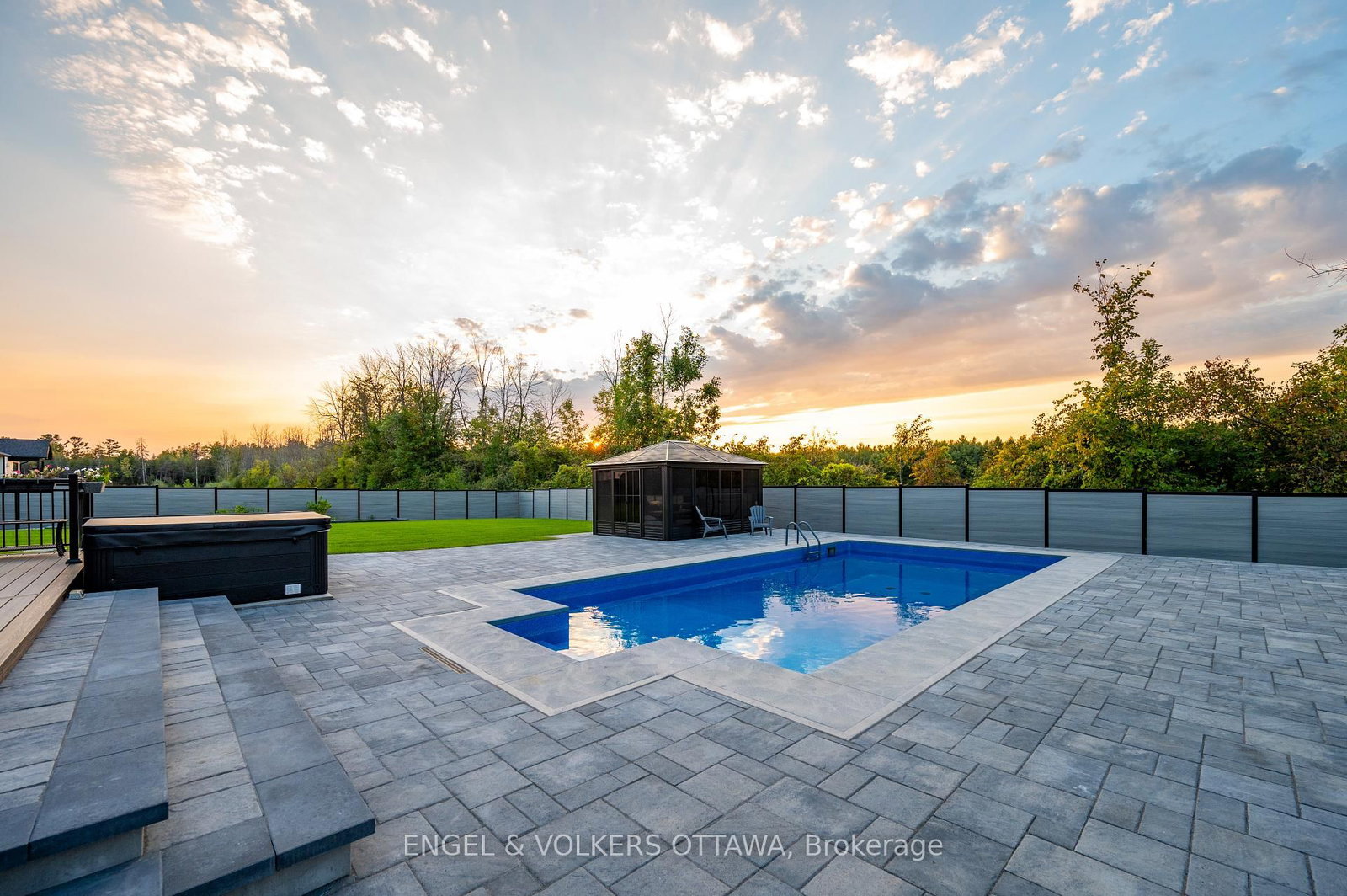 424 Ginger Crescent • Metcalfe, ON photo 45