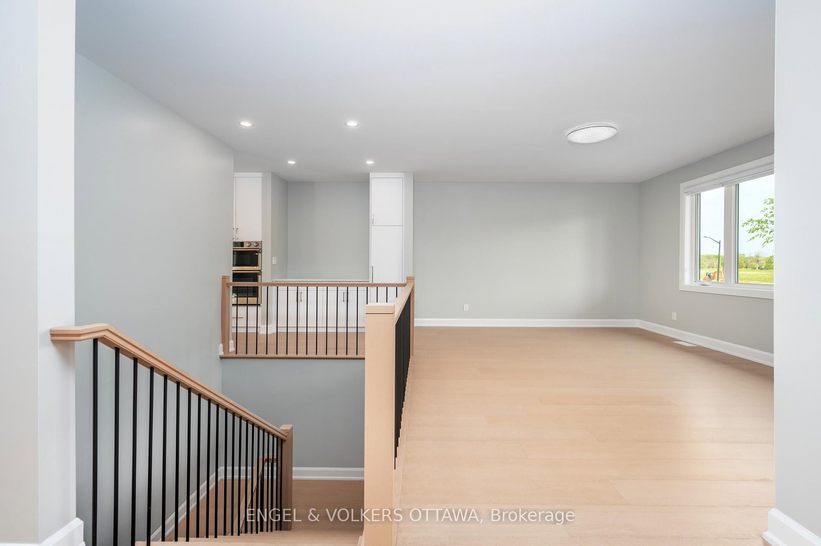 424 Ginger Crescent • Metcalfe, ON photo 7