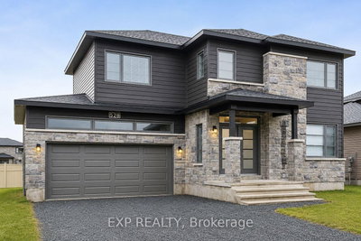 Detached House for lease at 528 LUCENT Street, Russell, Ontario, K4R 0G3 - Village of Russell - MLS: X13485078