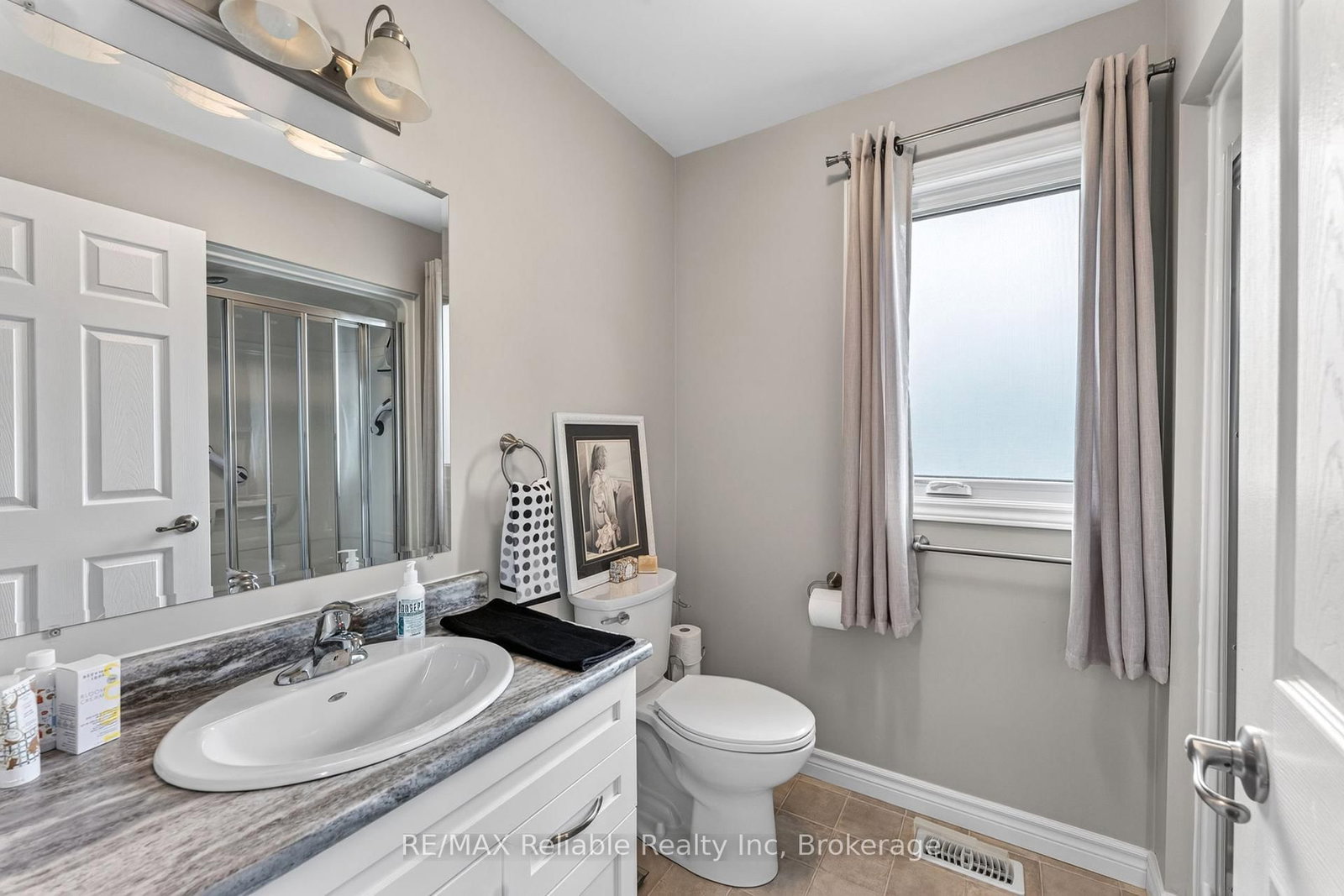 7 Windward Way S • Ashfield-Colborne-Wawanosh, ON photo 23