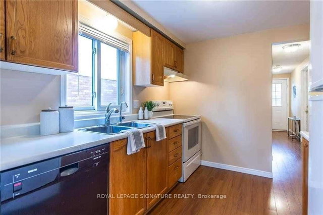 426 Downsview Place