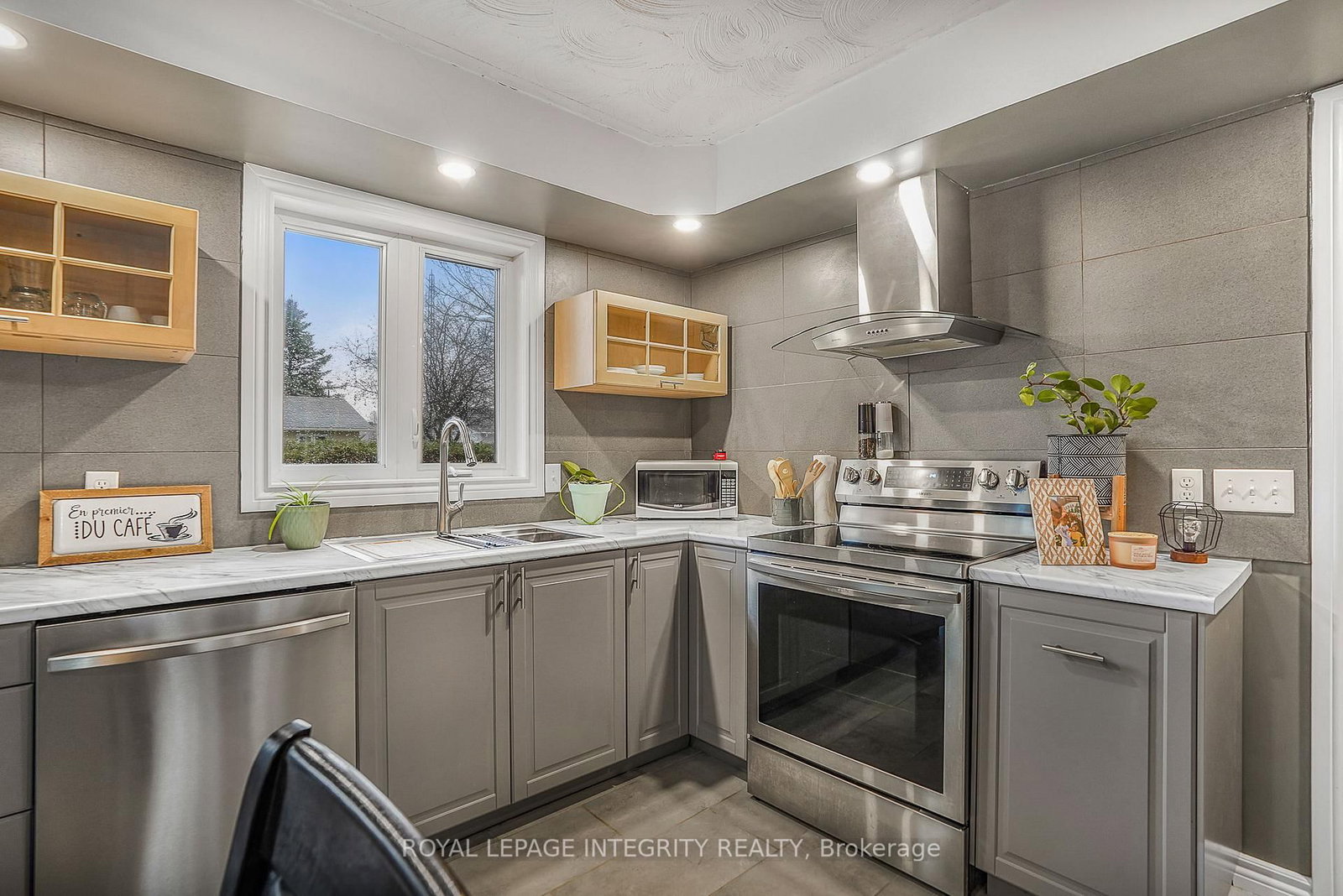 84 Lalande Crescent • Alfred and Plantagenet, ON photo 10