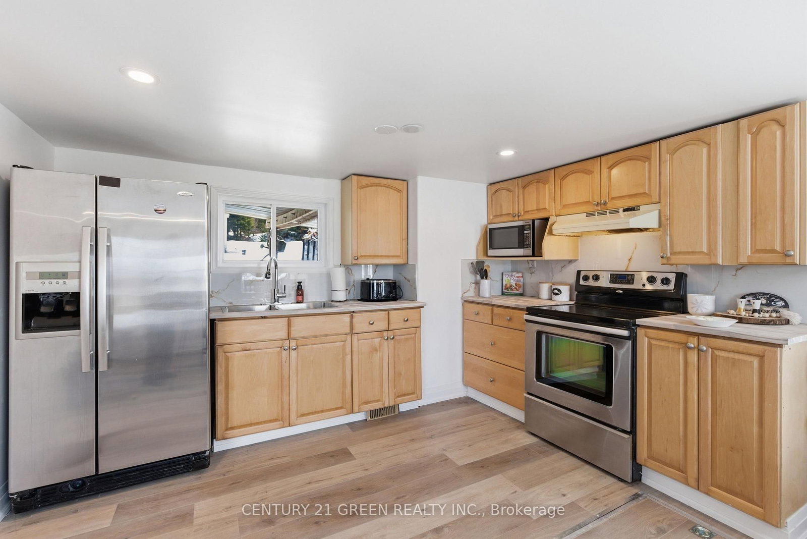 135 Village Street • Bancroft, ON photo 5