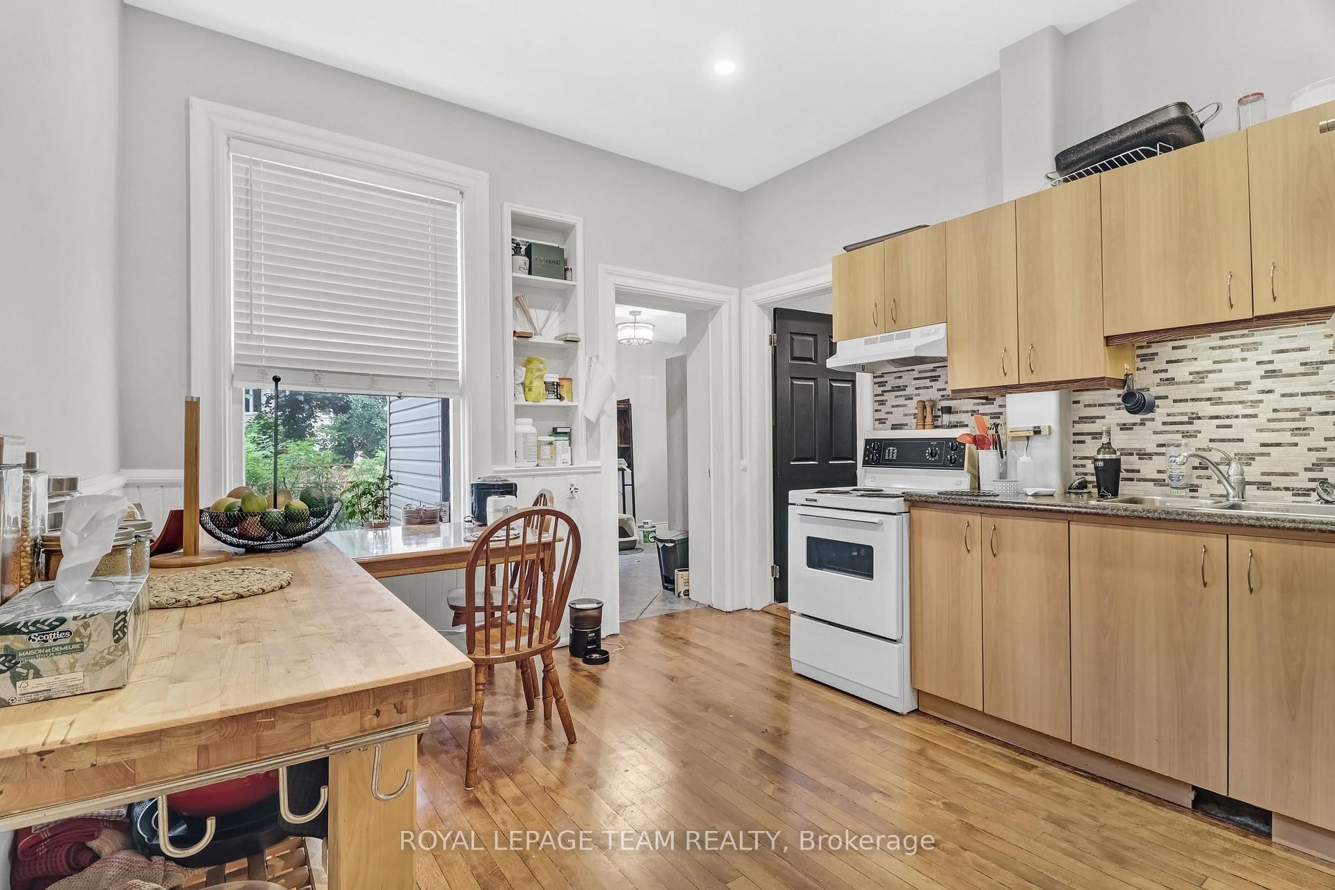 44 Mcleod Street