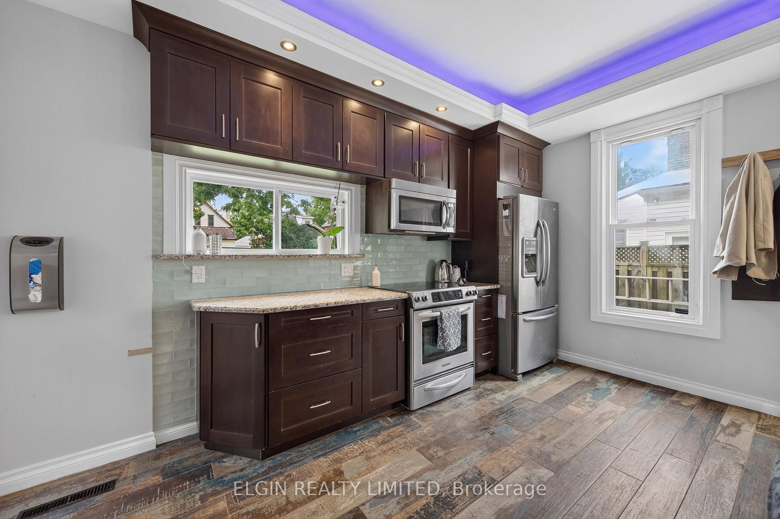 25 Locust Street • St. Thomas, ON photo 13