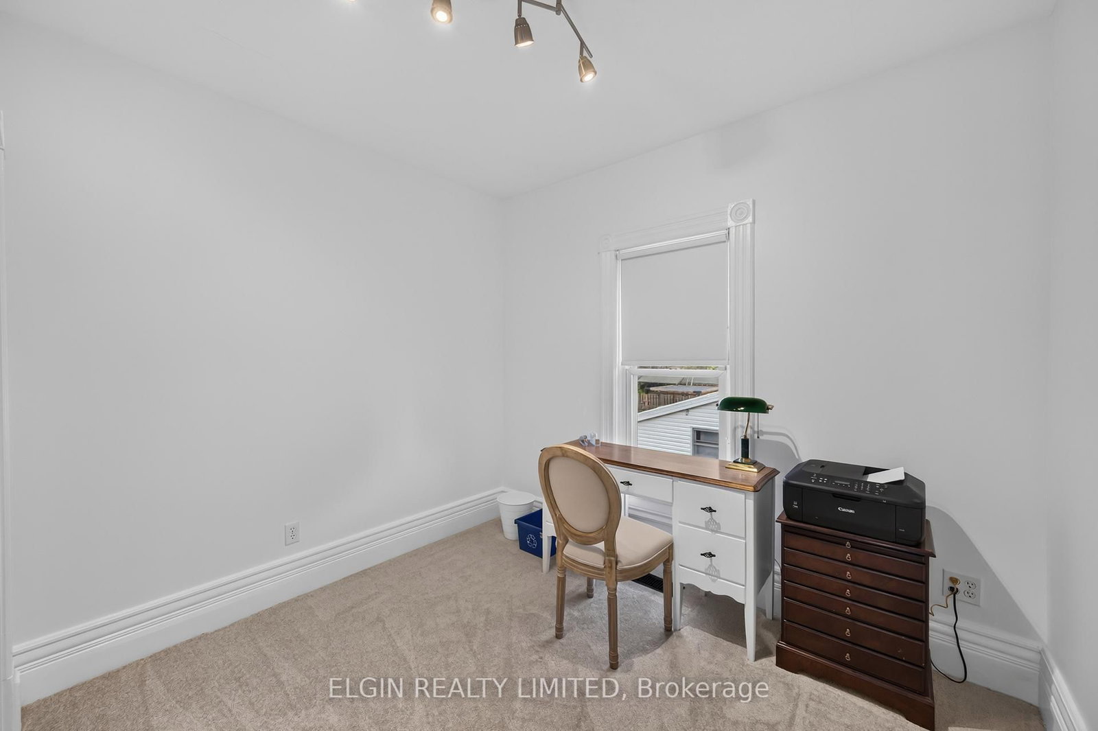 25 Locust Street • St. Thomas, ON photo 14