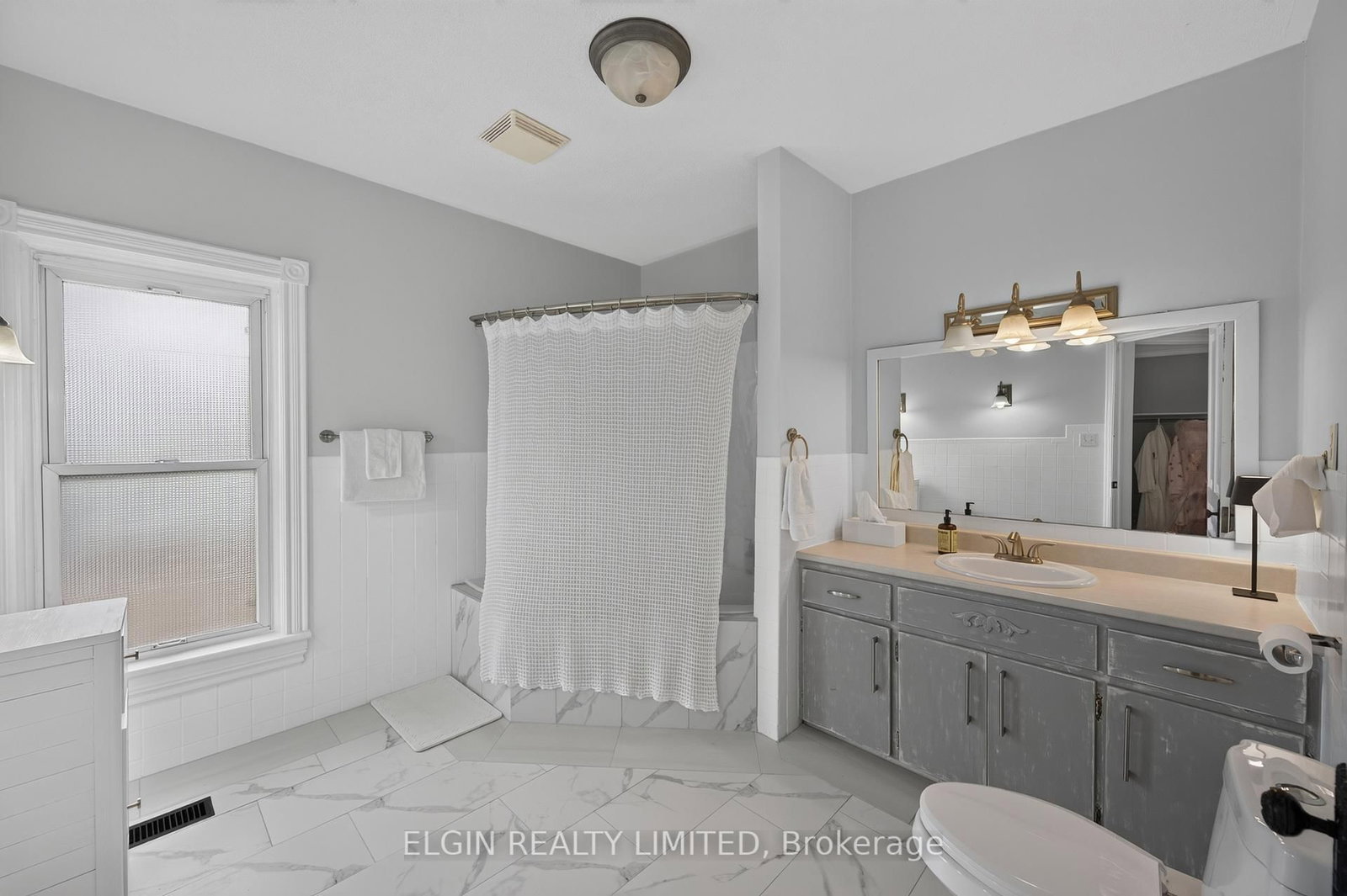 25 Locust Street • St. Thomas, ON photo 17