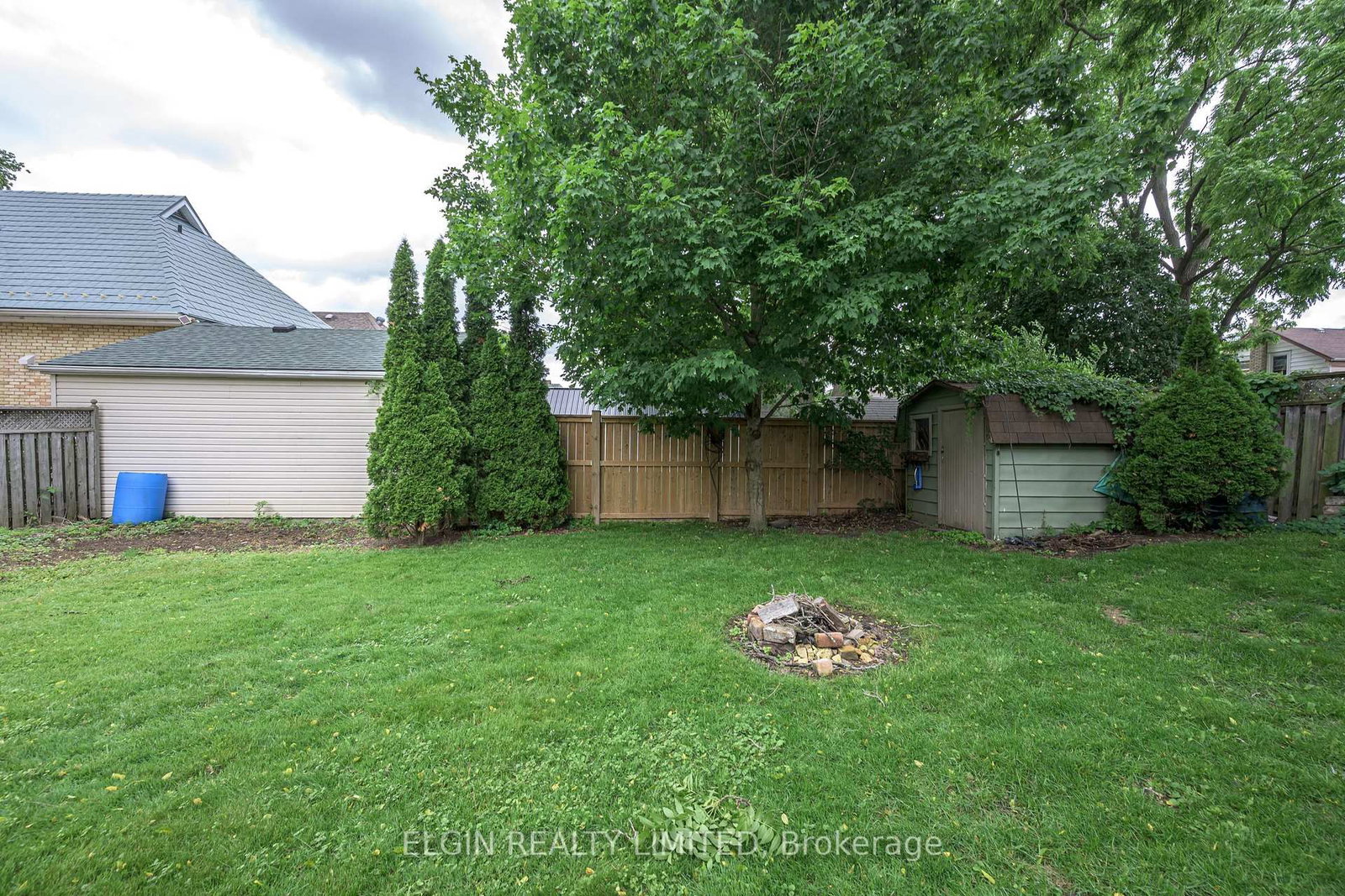 25 Locust Street • St. Thomas, ON photo 28