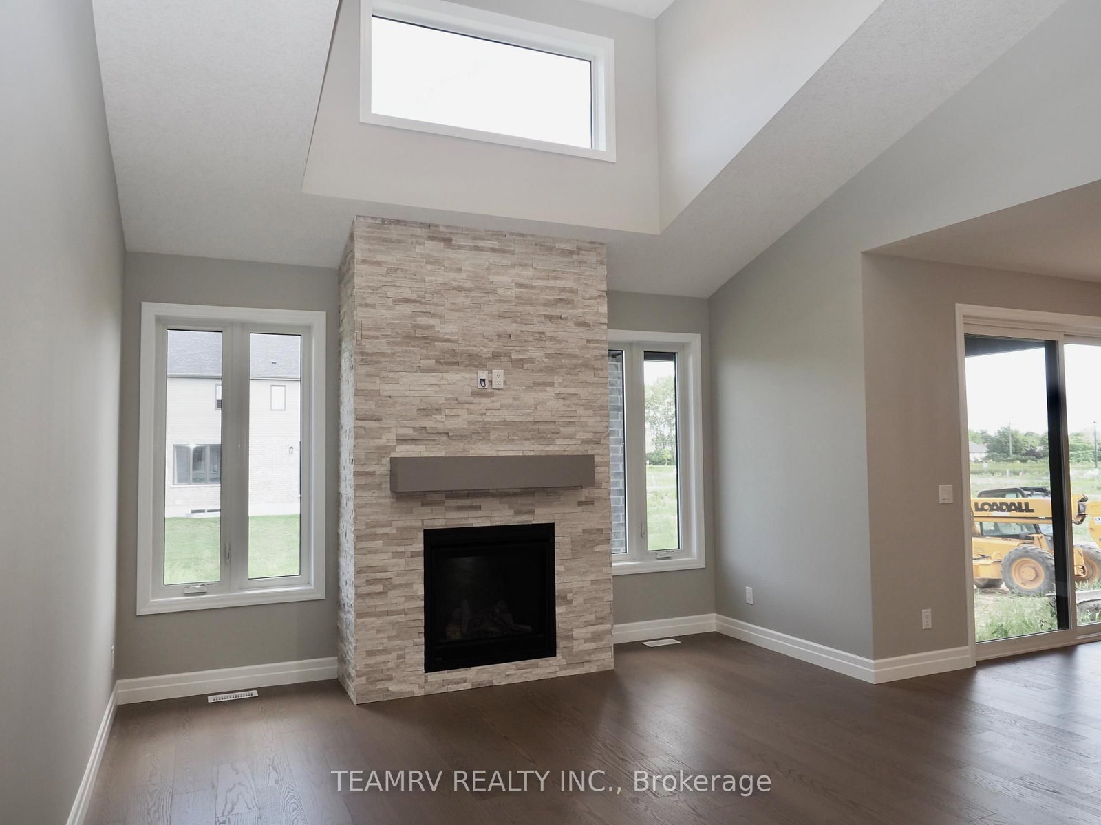 17 DARROW Drive • Tillsonburg, ON photo 10