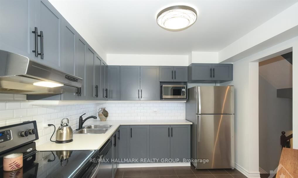 659 Petrichor Crescent • Ottawa, ON photo 6