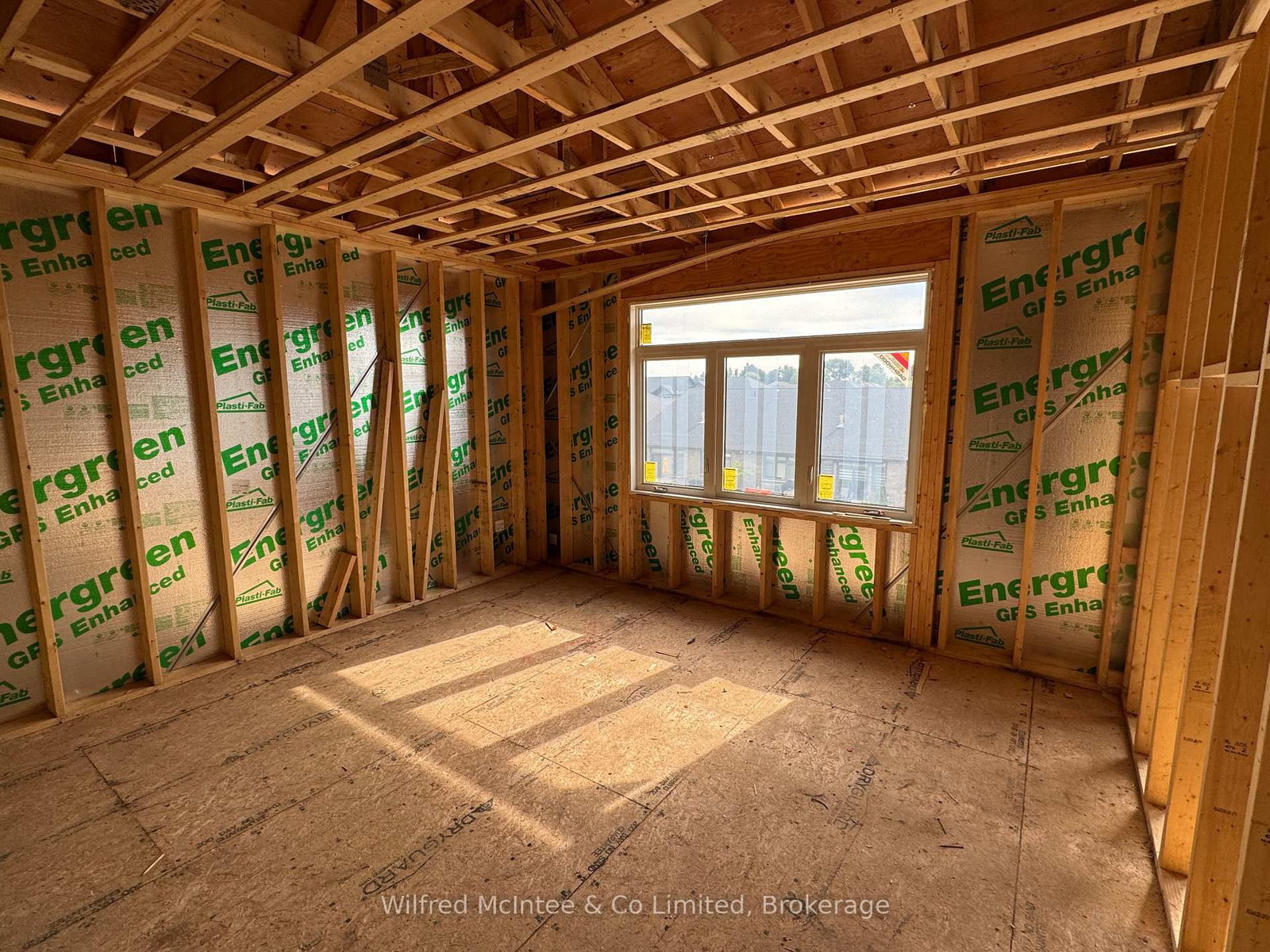 132 Devinwood Avenue • Brockton, ON photo 3