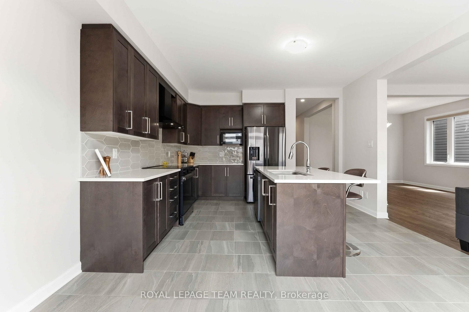 332 Elsie Macgill Walk • Kanata, ON photo 17