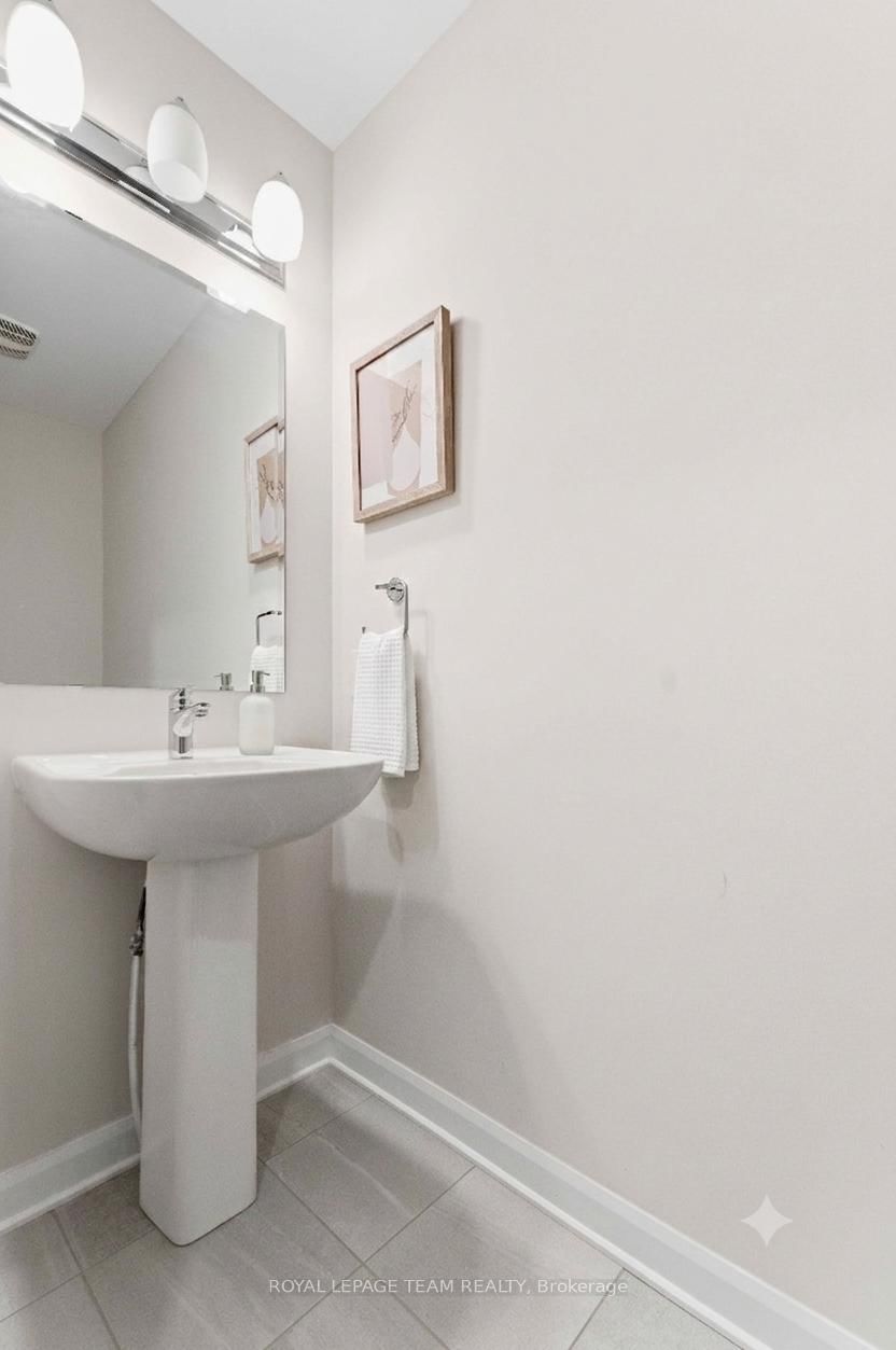 332 Elsie Macgill Walk • Kanata, ON photo 21