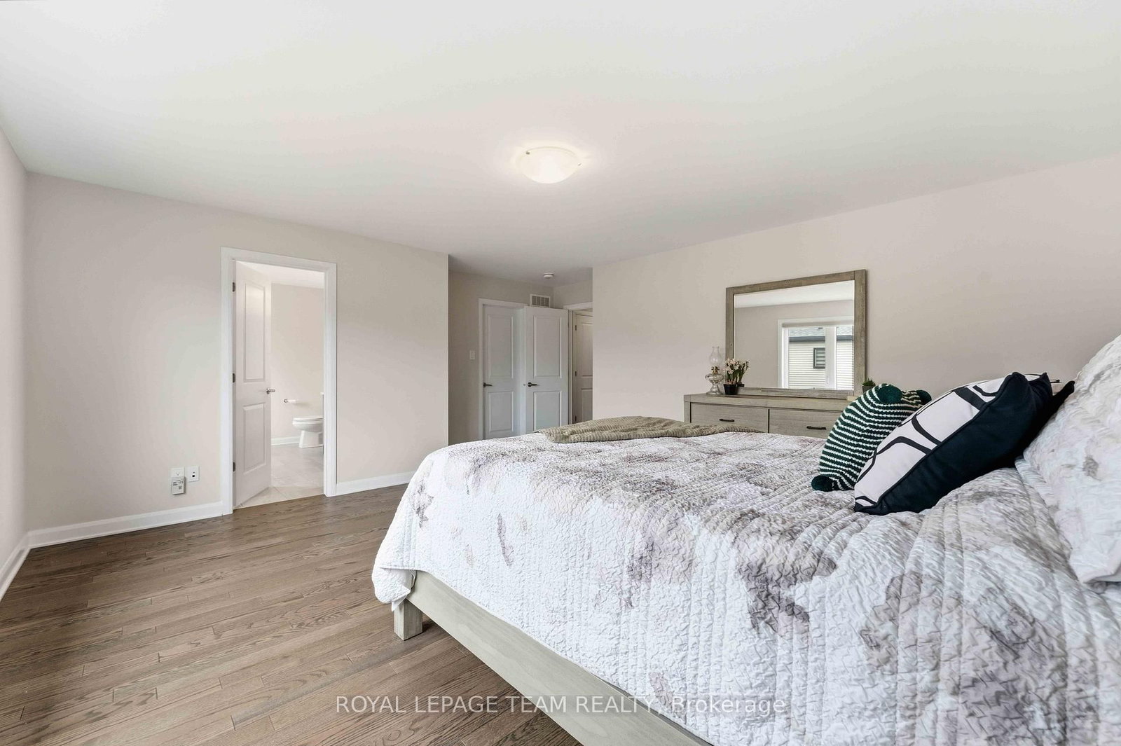 332 Elsie Macgill Walk • Kanata, ON photo 26