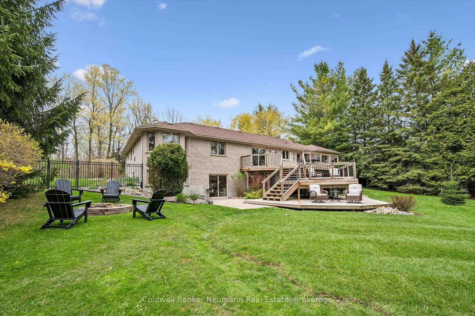 25 Riverview Drive • Centre Wellington, ON photo 42