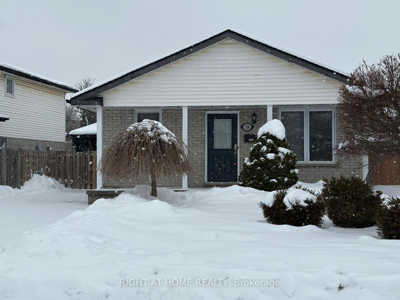 home for lease on 34 Glenroy Road
