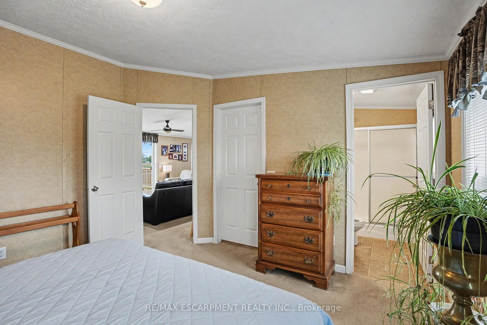 4 Hickory Hollow • Haldimand, ON photo 17
