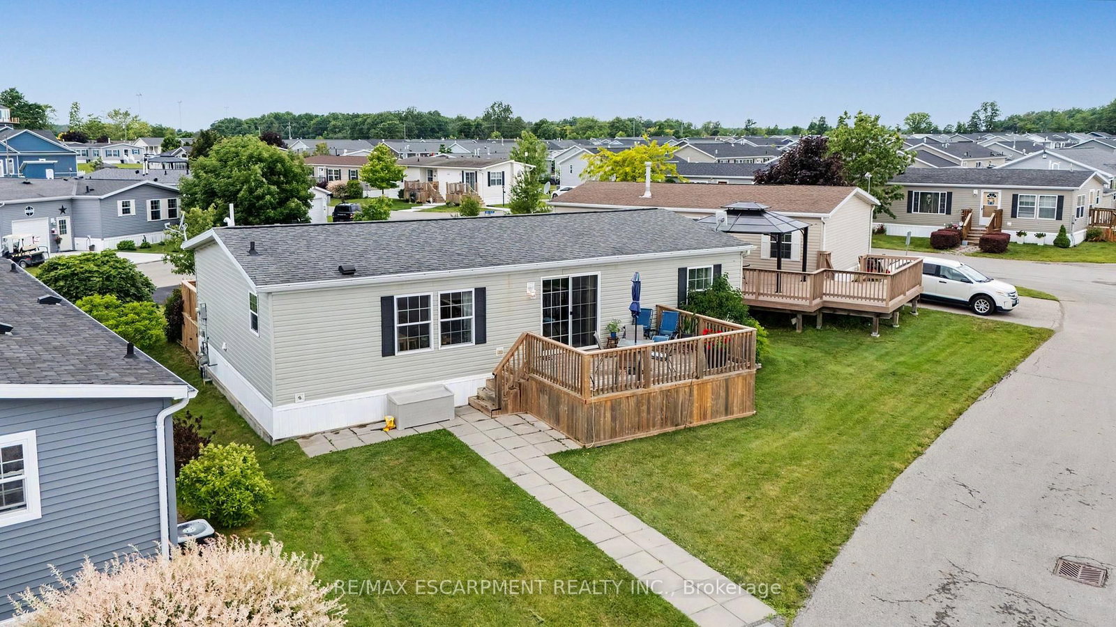 4 Hickory Hollow • Haldimand, ON photo 31