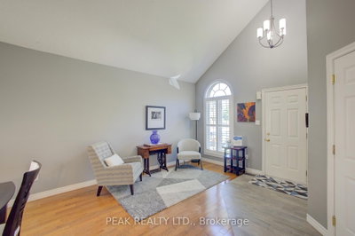 439 Woodrow Drive — photo 5