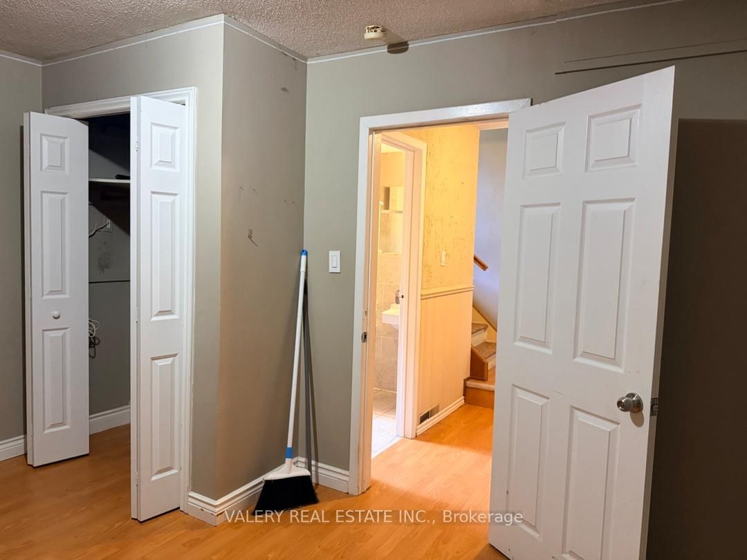 63 Paperbirch Crescent Street, Unit B
