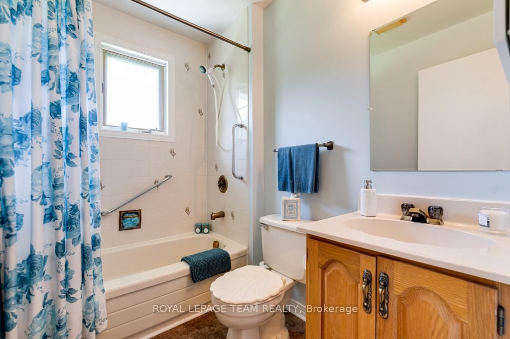 17 MARIC Trail • North Grenville, ON photo 28