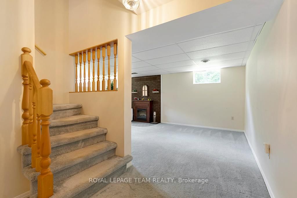 17 MARIC Trail • North Grenville, ON photo 34