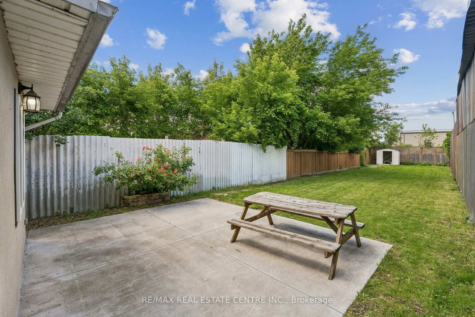 Listing Image 40