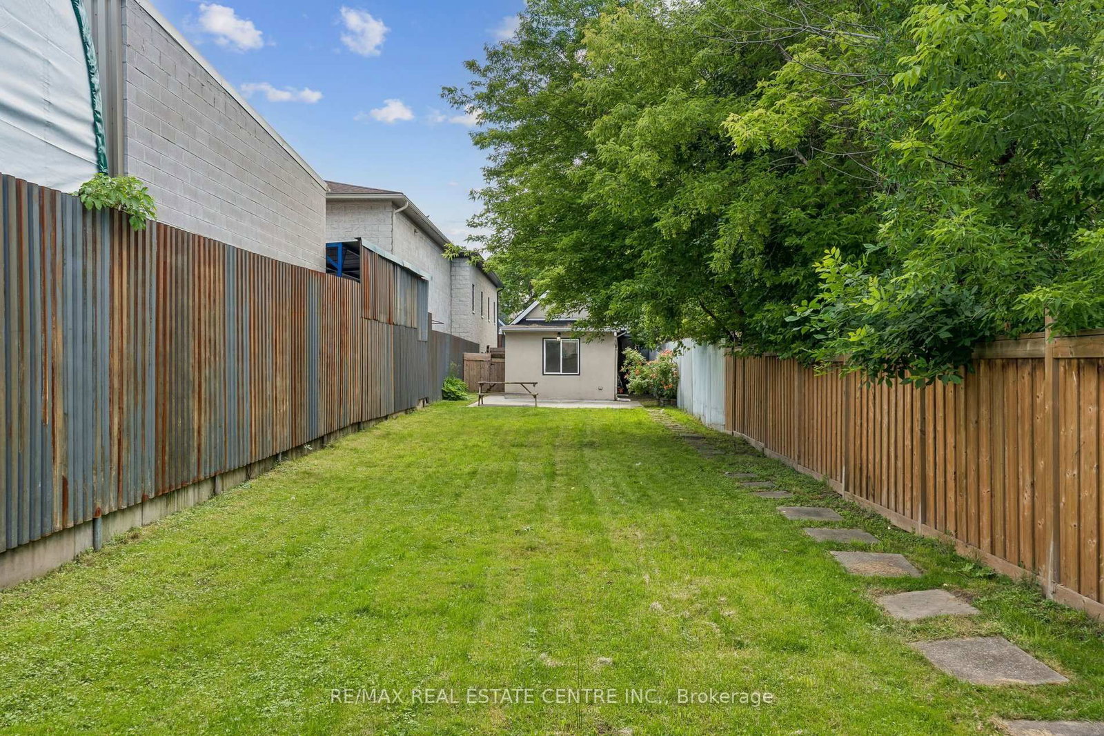 Listing Image 48