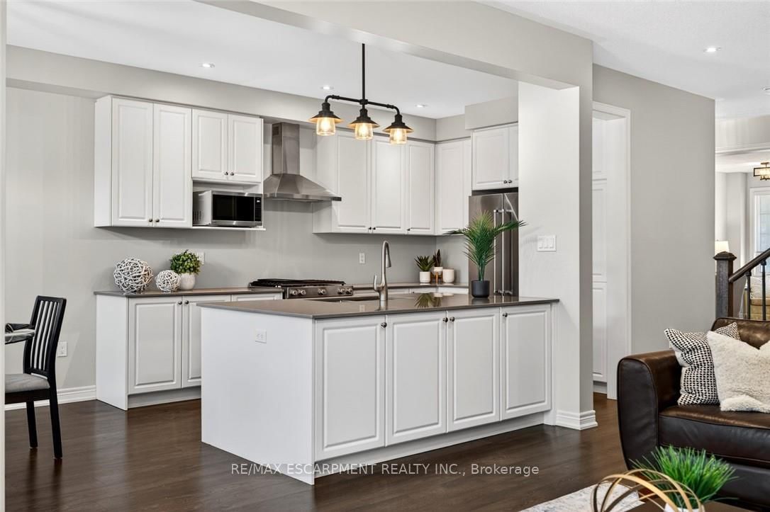 225 Skinner Road • Hamilton, ON photo 10