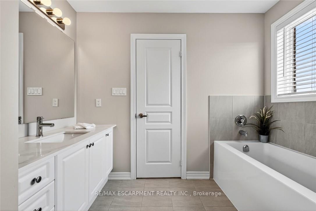 225 Skinner Road • Hamilton, ON photo 26