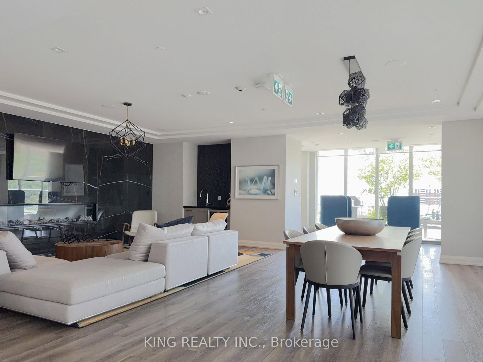 212 King William Street • #608 • Hamilton, ON photo 15