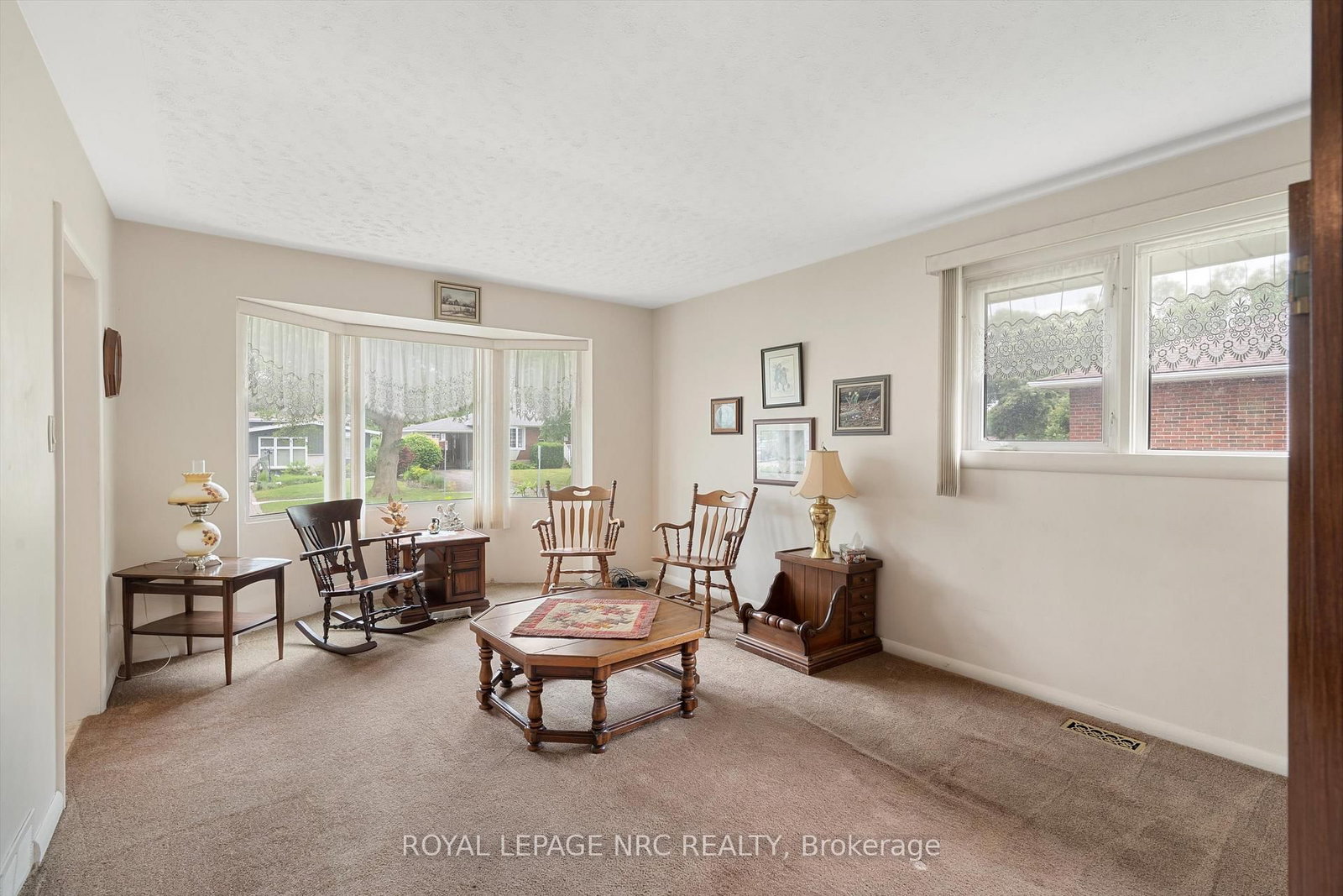 6502 Brock Street • Niagara Falls, ON photo 12