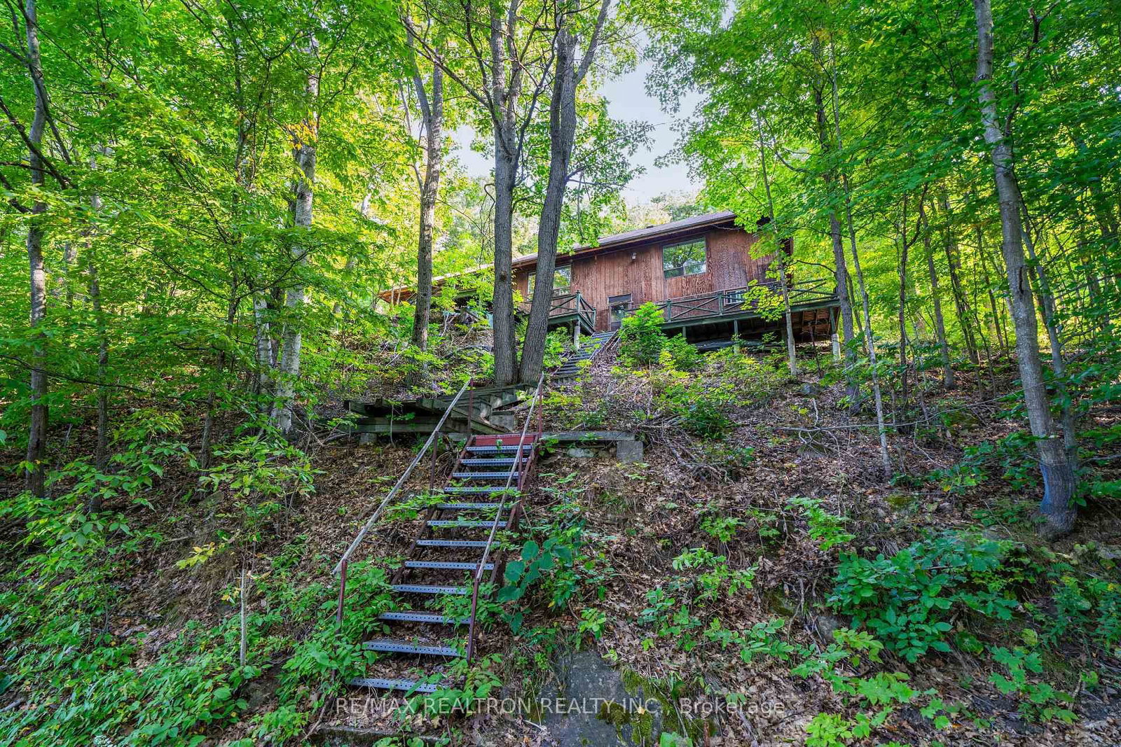 1030 McCabe Road • Lake of Bays, ON photo 1
