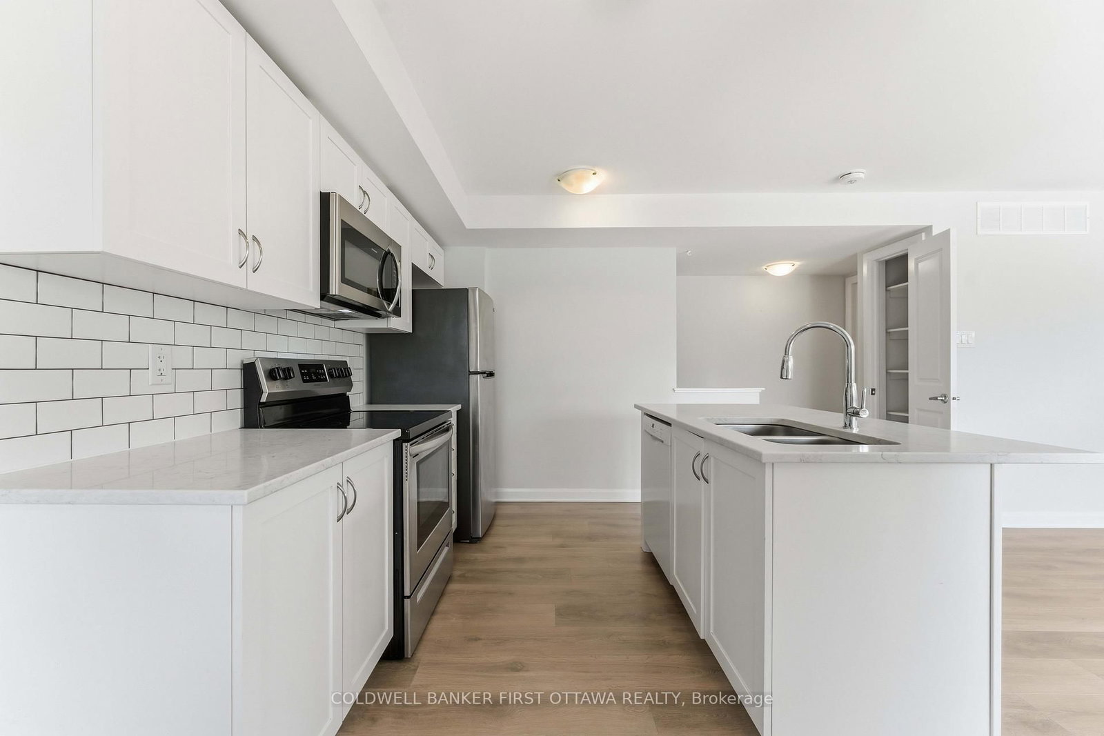 415 Eldorado Private • #A • Ottawa, ON photo 14