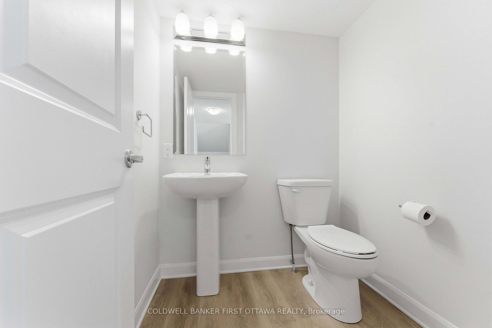 415 Eldorado Private • #A • Ottawa, ON photo 18