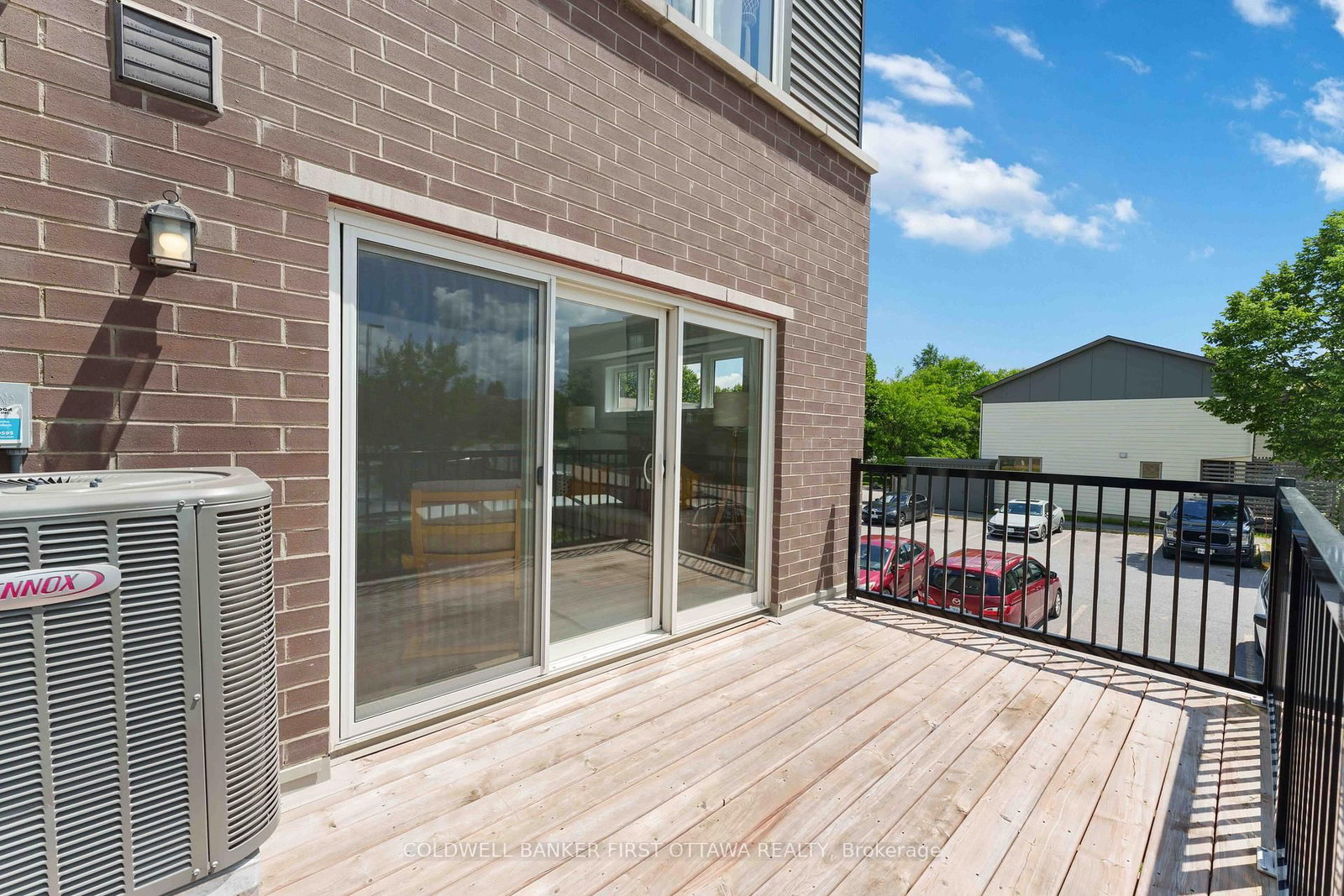 415 Eldorado Private • #A • Ottawa, ON photo 35