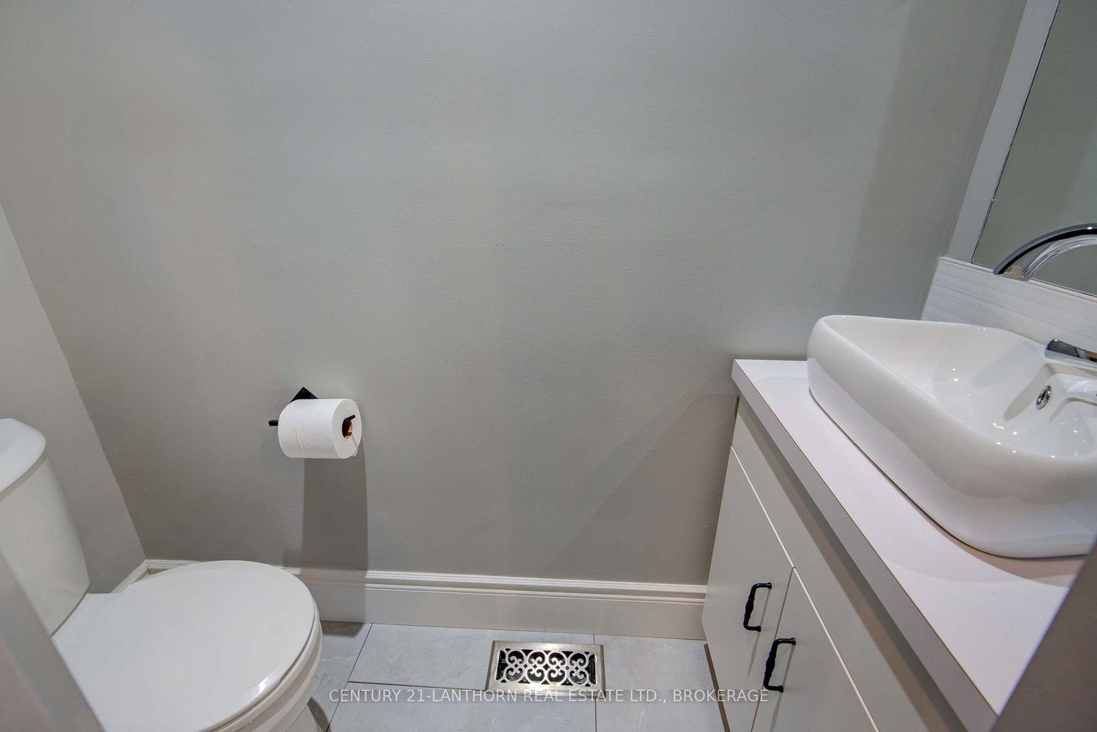 2 John Street • Rideau Lakes, ON photo 39