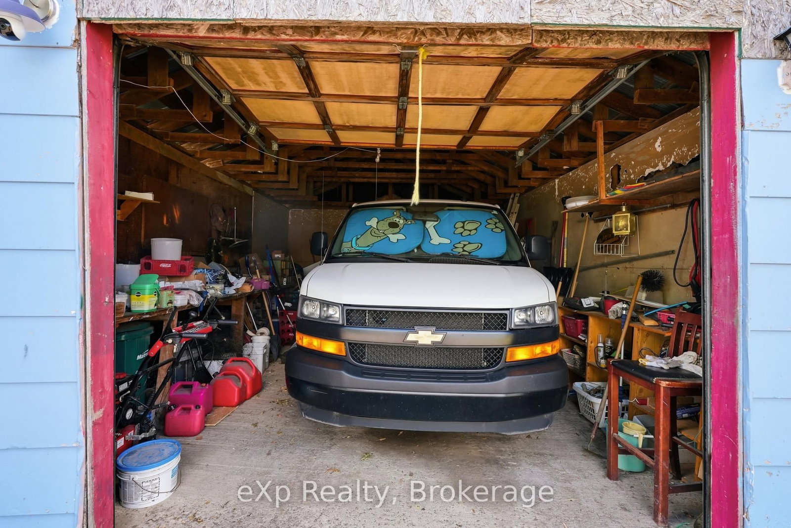 370 Sidney Street • Belleville, ON photo 23